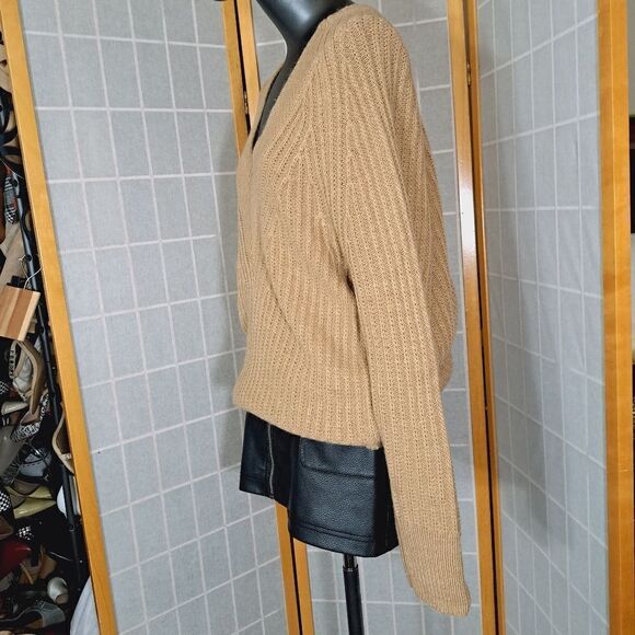 Banana Republic   - Picture 4 of 9